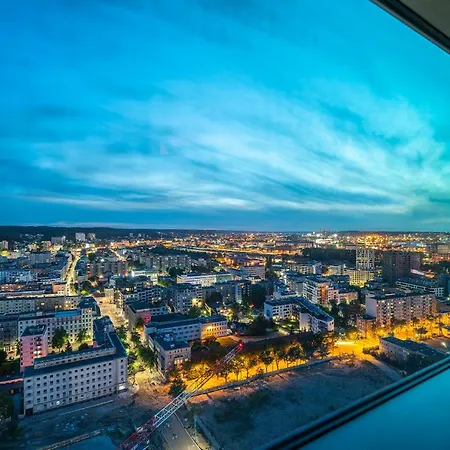 Sea Towers Panoramic Penthouse Appartamento *