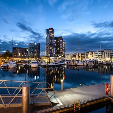 Sea Towers Panoramic Penthouse *