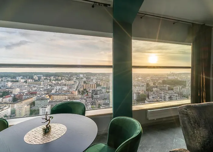 Sea Towers Panoramic Penthouse