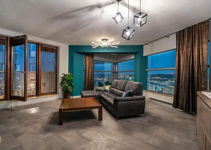 Sea Towers Panoramic Penthouse